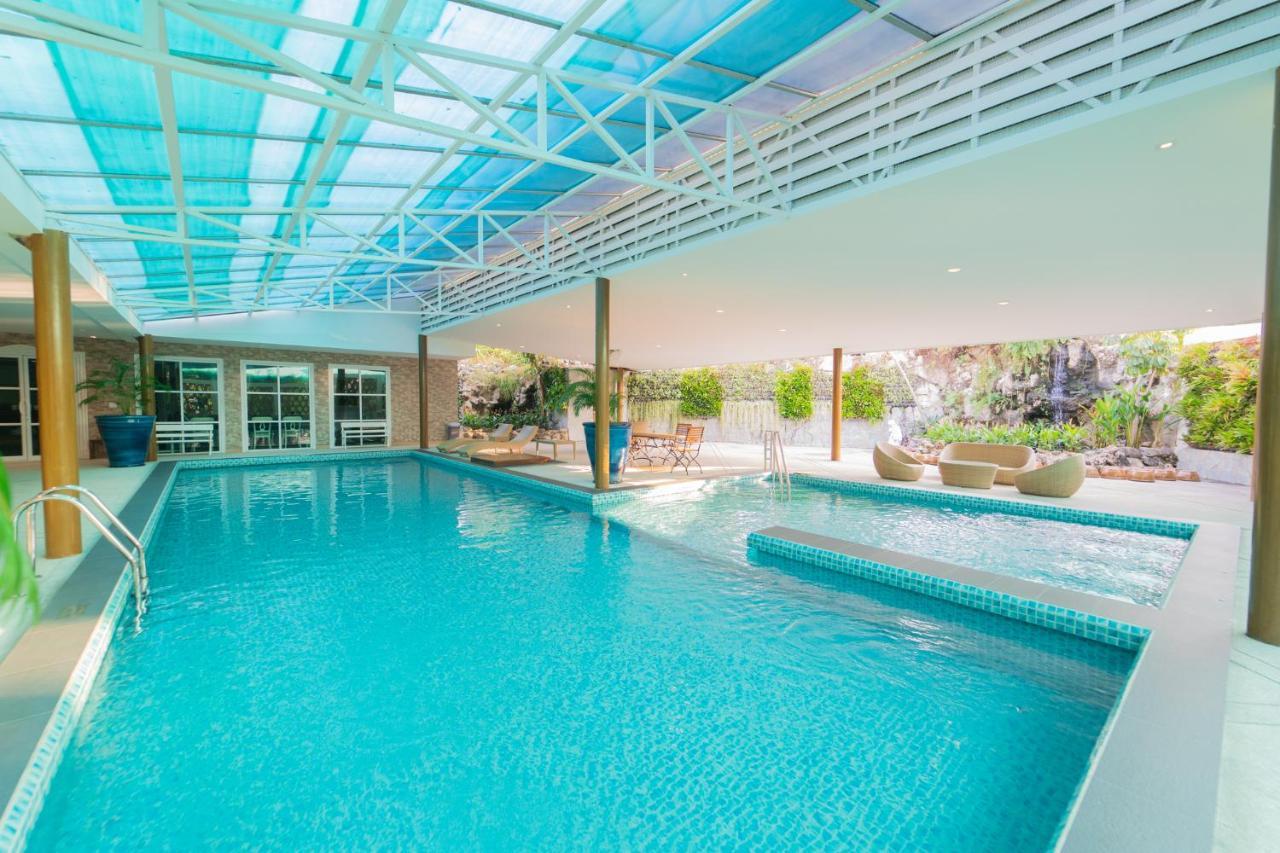 Rimkhobfa Urban Resort Samut Prakan Luaran gambar