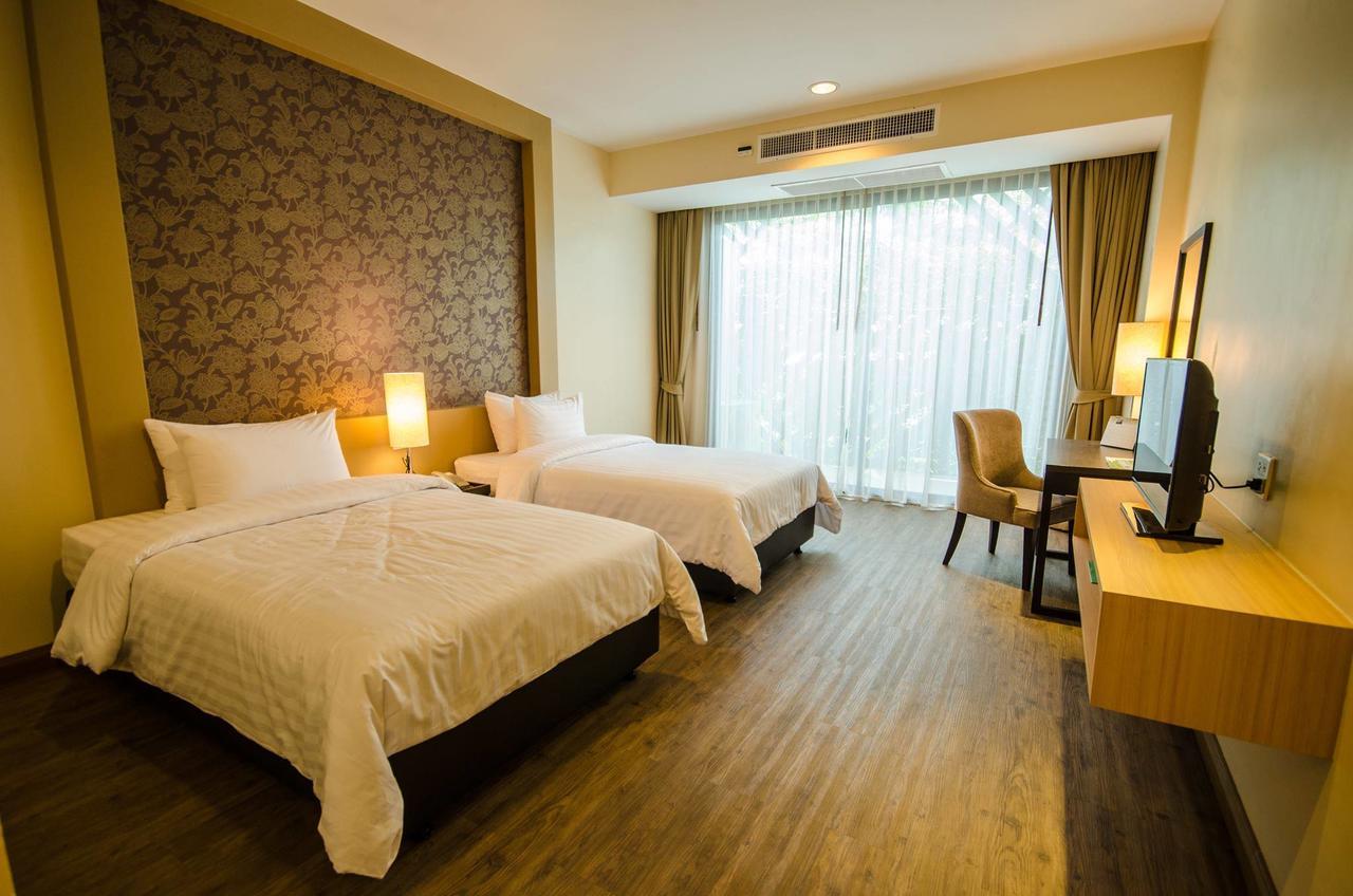Rimkhobfa Urban Resort Samut Prakan Luaran gambar